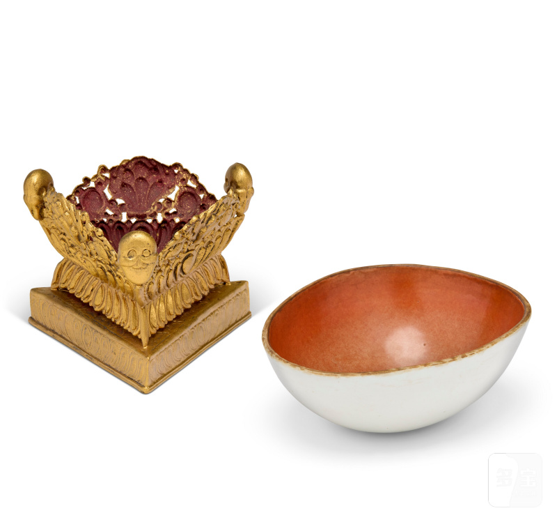 清 瓷胎仿嘎巴拉碗及鎏金銅座  CHINA, QING DYNASTY (1644-1911) - 图3
